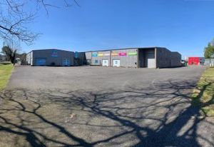Location local commercial Saint-Vincent-de-Tyrosse - Parcelles privatives