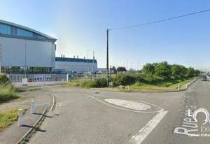 Local artisanal à louer Nantes - Proche aéroport et rocade
