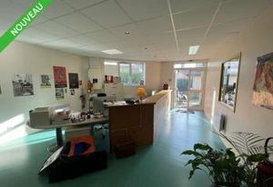 Location bureaux Bourg-lès-Valence - Calme et accès PMR
