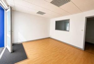 Location bureaux Montlouis-sur-Loire - Proche parking et accès direct