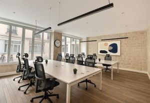 Bureaux à louer Paris 10 - Proche gares Nord et Est