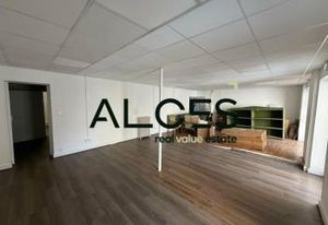 Location bureaux Bordeaux Palais Gallien - Proche tram et bus