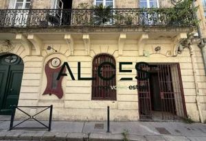 Vente local Chartrons Bordeaux - Tram & bus à proximité