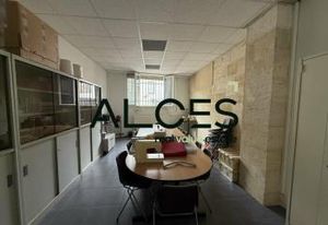 Vente bureaux Chartrons Bordeaux - Proche tram et bus