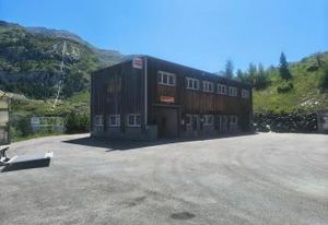 Location local activité mécanique Tignes 1800 - Proche barrage