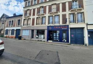 Location local commercial Sotteville-lès-Rouen - Avenue des Canadiens