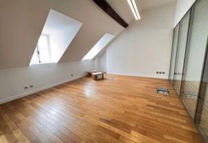 Location bureaux Paris 9 - Proche Madeleine, Opéra et Saint-Lazare