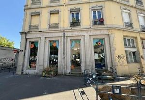 Local commercial à louer Lyon 9 - Proche gare de Vaise