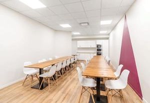 Bureaux privatifs Paris 2 - Rue du Sentier - Cadre calme et indépendant