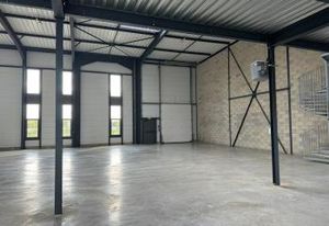 Cellules d'activité neuves à vendre Serris - Full Solaire