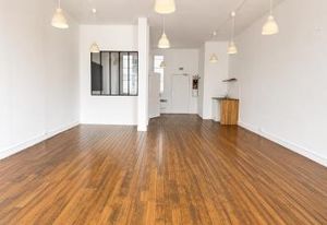 Bureaux à louer Paris 2 près Réaumur - Hauteur sous plafond