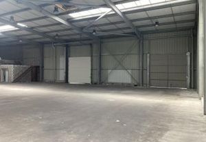 Location local d'activité Ascain - Bureaux & showroom
