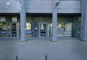 Location local commercial Tours centre-gare - 97 m² + 3 parkings
