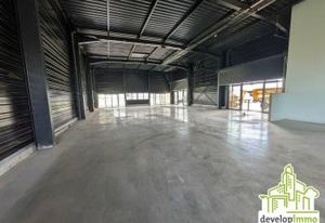 Location local commercial Colombelles rond-point accessible
