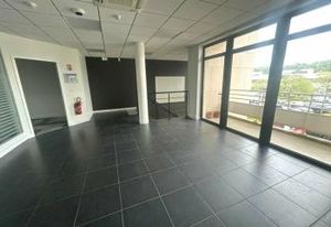 Location bureaux Dijon Nord - Proche rocade, tram T2 et bus