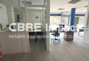 Location local commercial Dijon - Place du 30 octobre