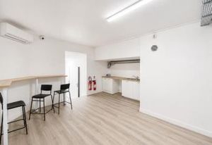 Location local commercial Paris 19 - Proche Parc de la Villette