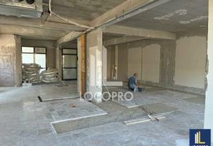 Location local commercial Puget-sur-Argens Bd Jean Moulin