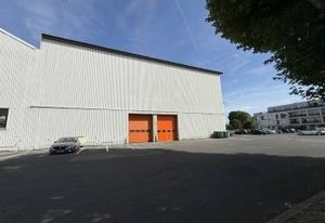 Location entrepôt Persan - Proche gare ligne H