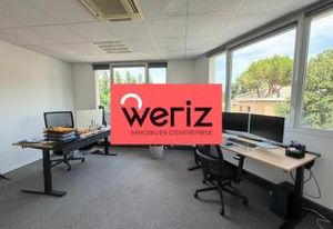 Location bureau Bouc-Bel-Air - Proche bus et axes autoroutiers
