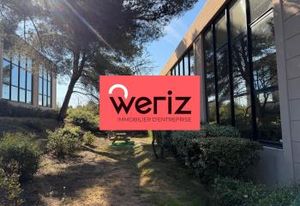Location bureaux Vitrolles - Proche axes autoroutiers et arrêts de bus