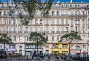 Location bureau Marseille 1 - Rue de la République bien desservi