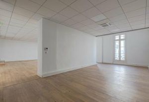 Location bureaux Rue de la République Marseille 1 - Métro T2, bus et TGV