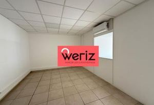 Bureaux à louer Meyreuil - Proximité A8 et commerces