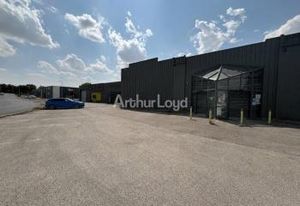 Vente ensemble commercial Fagnières - Proche RD3 et A26