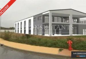 Locaux avec mezzanine à vendre Épinouze - Proche grands axes