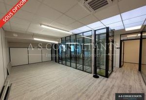Location bureaux Genas - Proche A43/A46 et bus 26/50