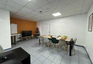 Vente bureaux Joué-lès-Tours - Tram A, bus et TER à proximité