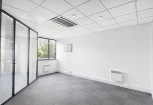 Location bureaux Paris 20 - Proche Nation, RER et tramway