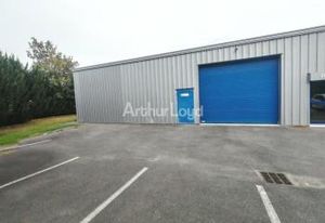 Local d'activité à louer Gueux - Proche A4 et RN31