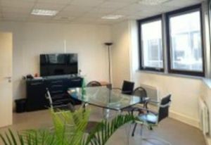 Location bureau - 190 m²