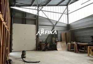 Local d'activité à vendre Le Taillan-Médoc - Copropriété artisanale sécurisée