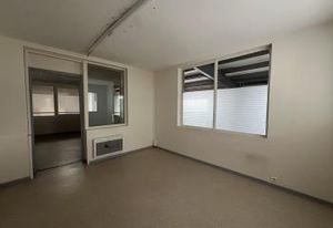 Bureaux à louer Tinqueux - Proche Reims et axes routiers