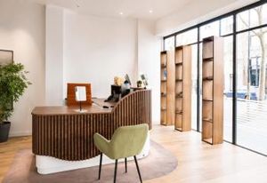 Location boutique Place Clichy Paris 17e