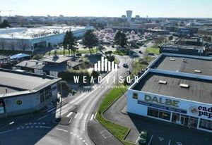 Location local commercial Tours Nord - 300 m²