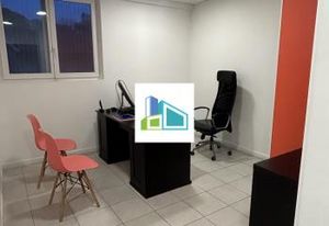 Location bureau Saint-Barnabé Marseille - Local tertiaire moderne