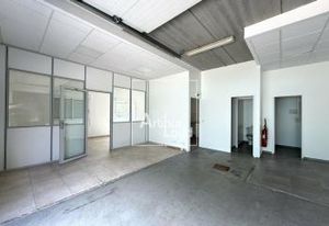 Location local d'activité Vulaines-sur-Seine - Proche accès A5