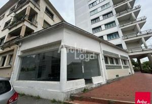 Location local commercial Rennes - Proche métro Saint-Germain