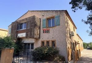 Vente entrepôt + bureaux/habitation La Crau - Zone Gavarry