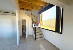 Location local commercial Ollioules - Rue commercante