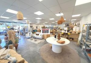 Location local commercial La Garde - Axe passant