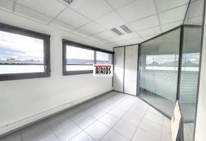 Location bureau Ollioules - Proche A8 et Var Matin