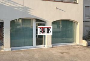 Vente bureau Hyères - Axe passant, accès PMR