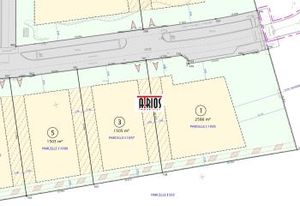Terrain professionnel Signes (83) - Zone UZA3