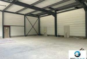 Location locaux d'activité Montmerle-sur-Saône - 3 cellules de 130 m²