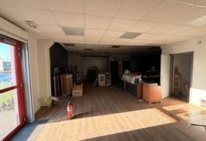 Location local d'activité Wasquehal - Mezzanine aménageable